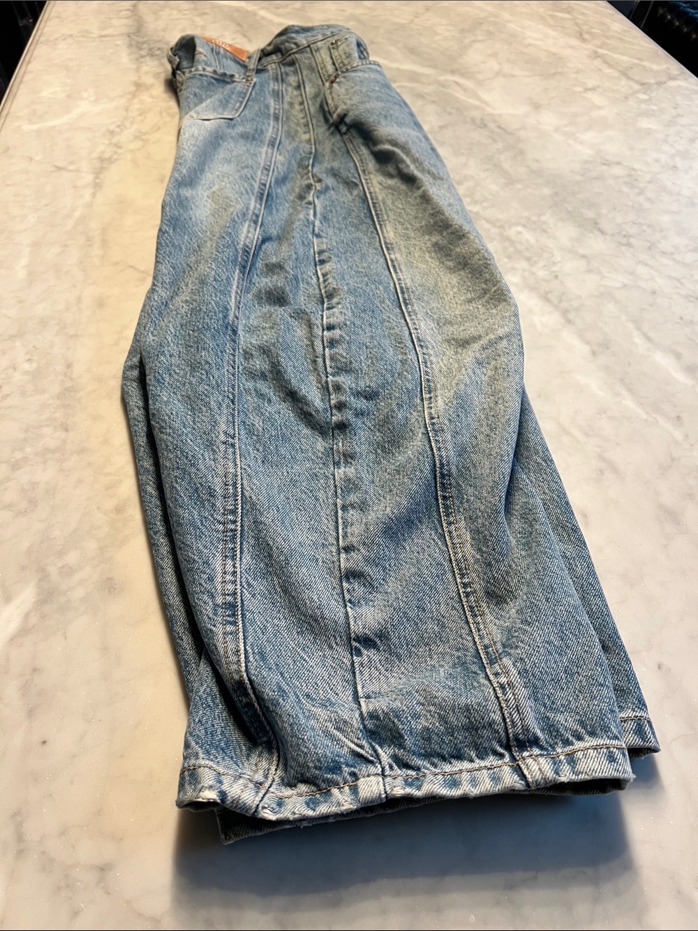 Free people we the free good luck barrel jeans. Ultra light beam. 26. - Picture 7 of 8